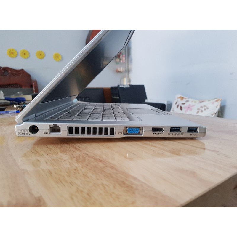 Laptop Panasonic CF-LX3 14.1" i5 4310U Ram 4gb Hdd 250gb zin đẹp | BigBuy360 - bigbuy360.vn