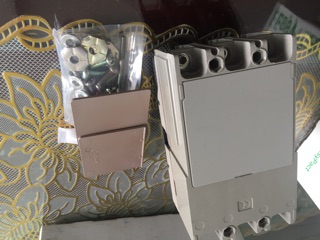 Cầu dao MCCB Schneider EZC100F3040