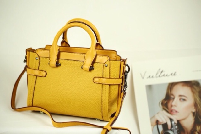 TÚI COACH SWAGGER SIZE 20