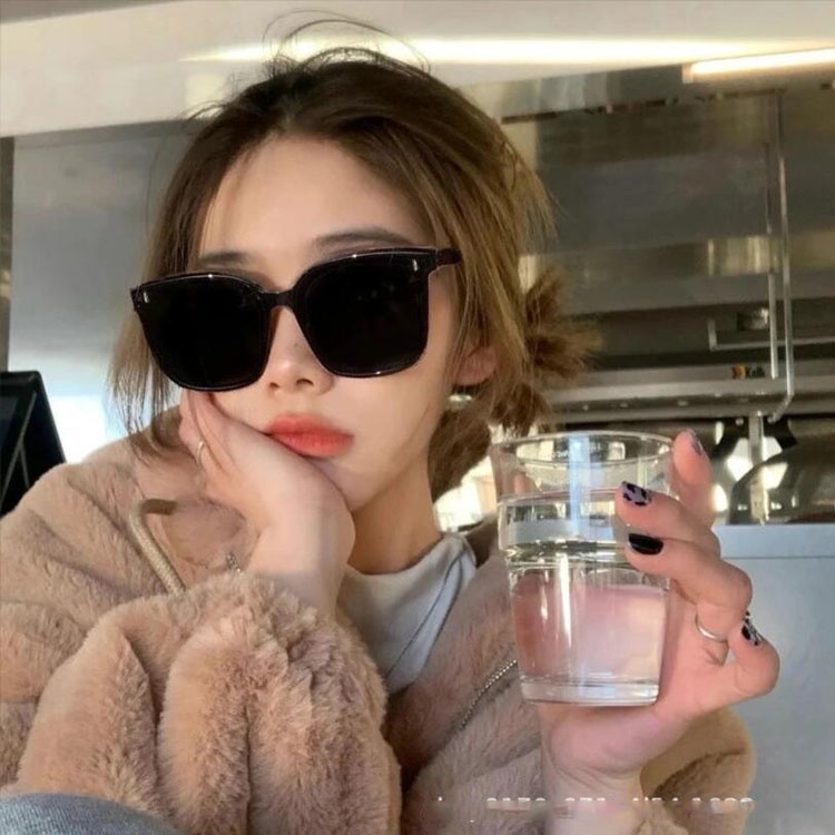 Kính Mát Thời Trang Chống Tia UV400