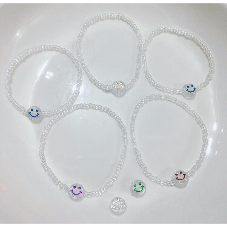 Vòng tay mặt cười crystal bling bling