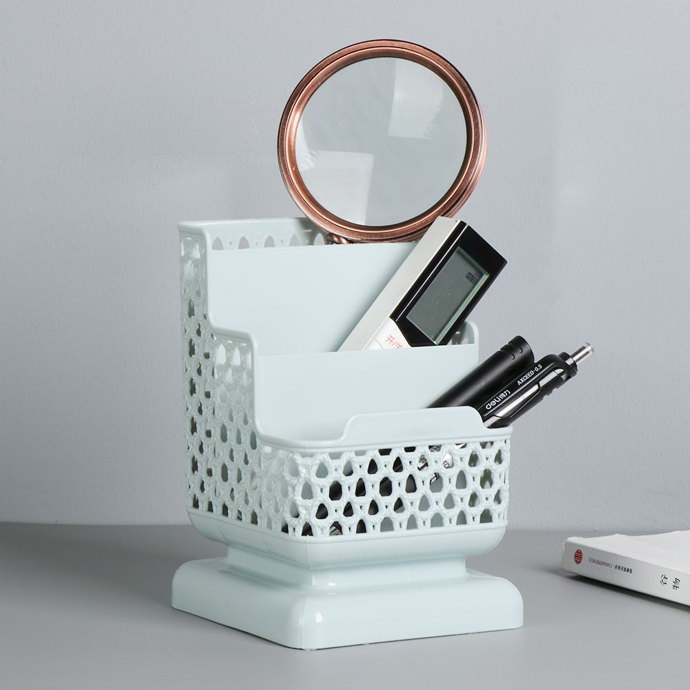 Hộp đựng bút/ mỹ phẩm 3 ngăn đa năng tiện dụng cho gia đình