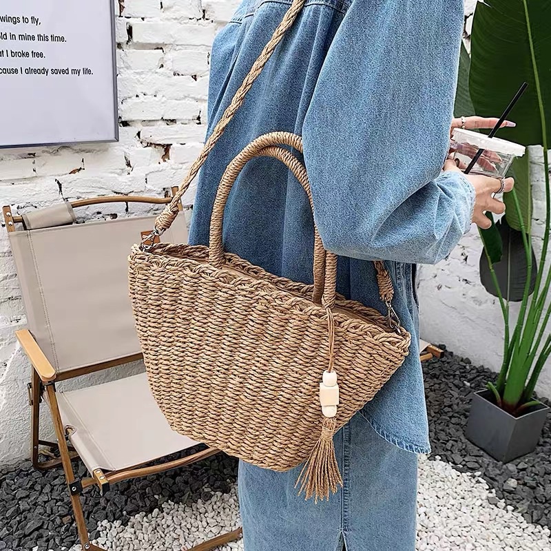 Túi cói đi biển dáng V đeo chéo hàng Quảng Châu-Tiệm Cói Cô Lê