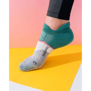 vớ feetures loại may mũi