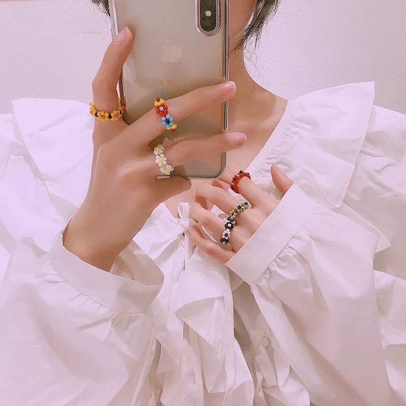 Nhẫn Nhiều hoa hạt cườm Beadring hot trend Nhẫn handmade MADEBYLEE