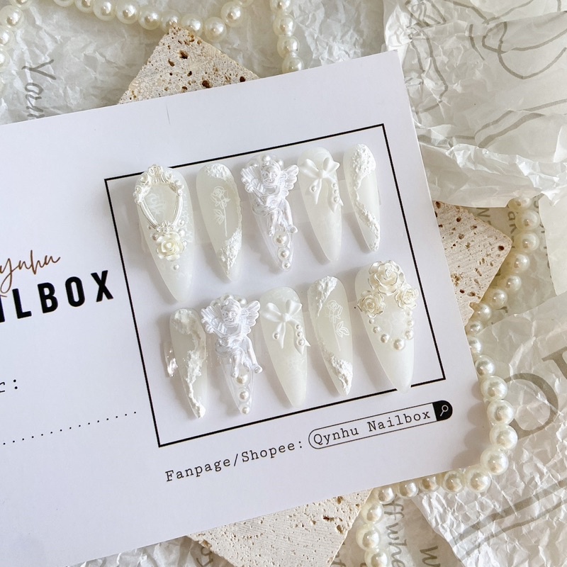 NAILBOX trắng charm thiên thần thiết kế theo size