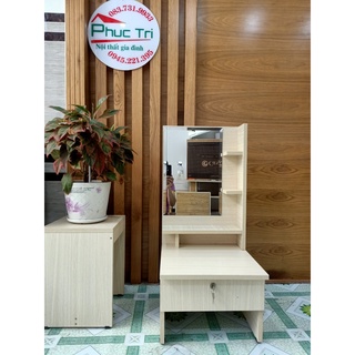 Bàn trang điểm 40/ chọn màu