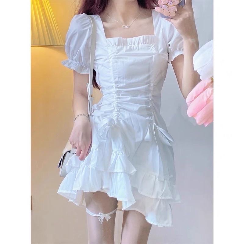Đầm cổ U rút 2 bên