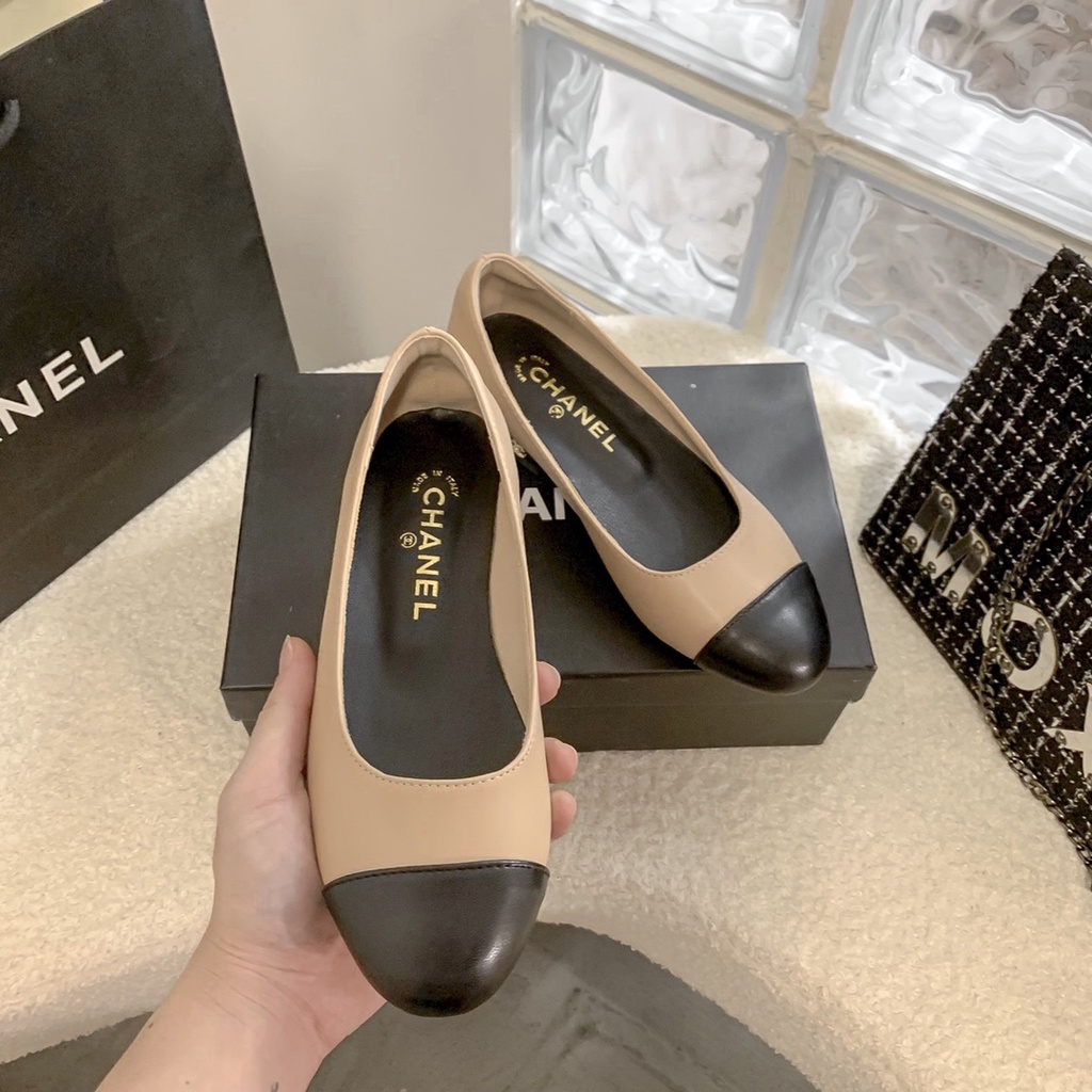 Ballerinas Da Cừu &amp; Đầu Bếp Bê Tông Bóng. G02819 Y01552 94305