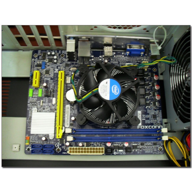 [Mã 1911ELSALE hoàn 7% đơn 300K] Mainboard H61 Foxcon hang tháo máy zin zin