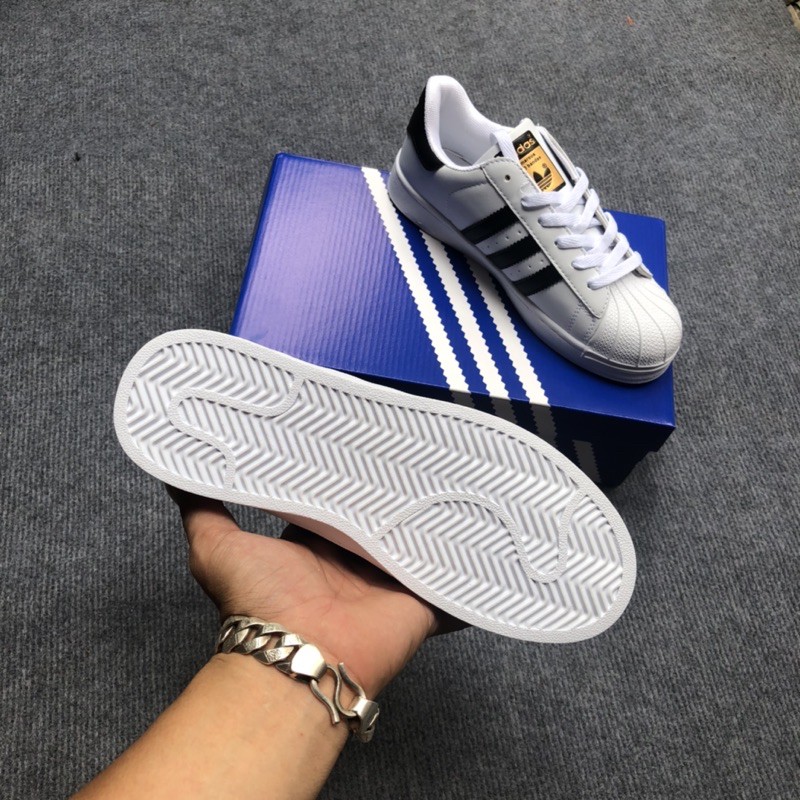 [Tặng hộp ,lọ tẩy giầy và dây giầy ]giày thể thao sò tem vàng nam nữ | BigBuy360 - bigbuy360.vn