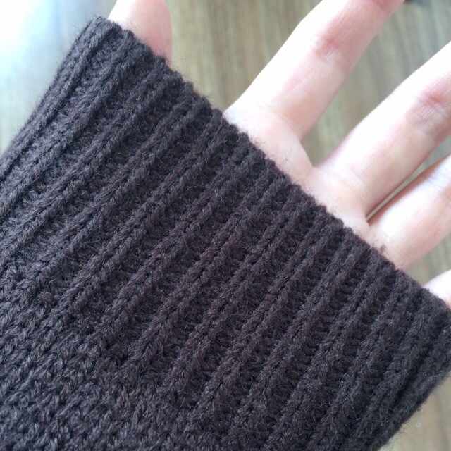 Cardigan dáng ngắn