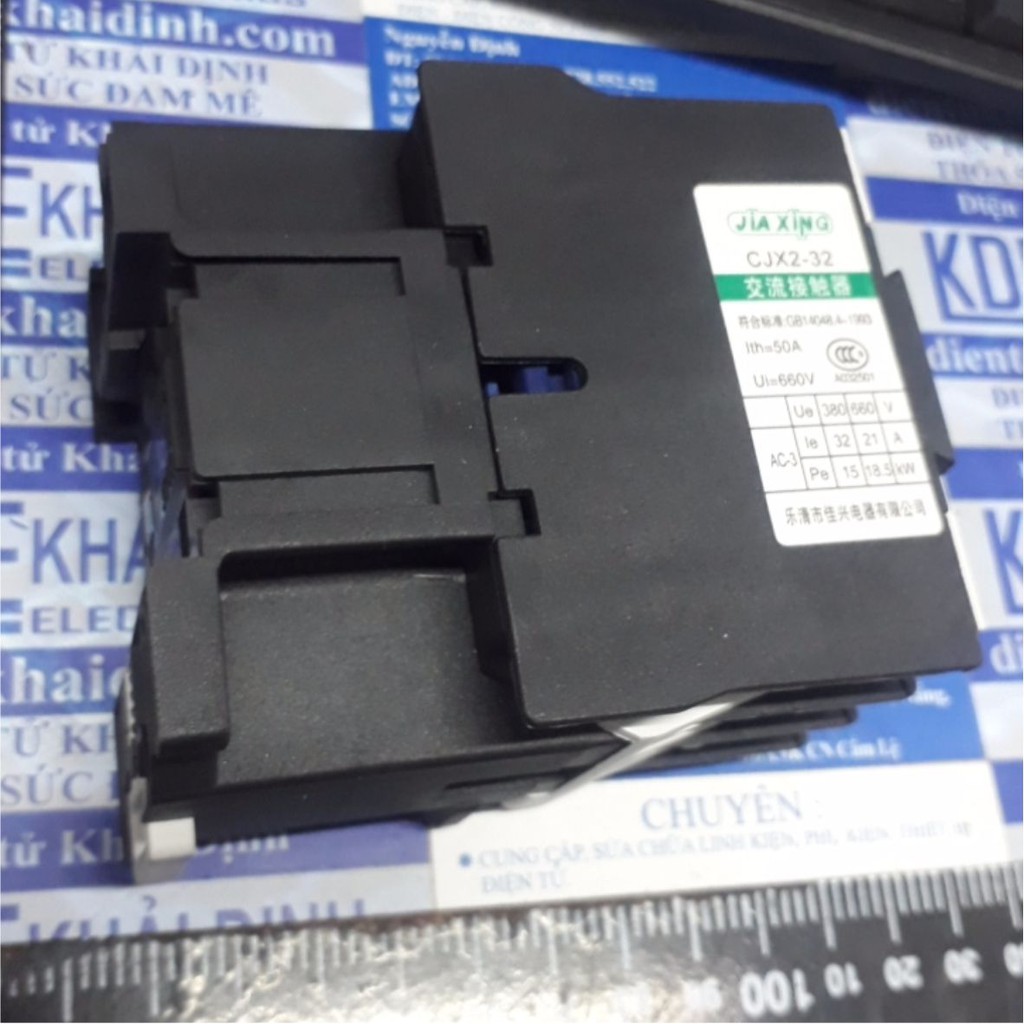 CONTACTOR KHỞI ĐỘNG TỪ CJX2 3210 220VAC/24VAC 32A kde4786
