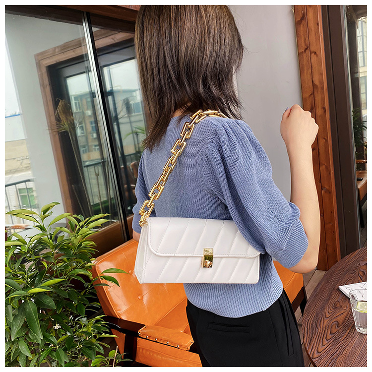 Túi xách nữ phong cách thời trang cá tính