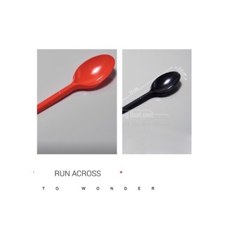 100 Muỗng nhựa cao cấp dài 15 cm . Nhiều màu