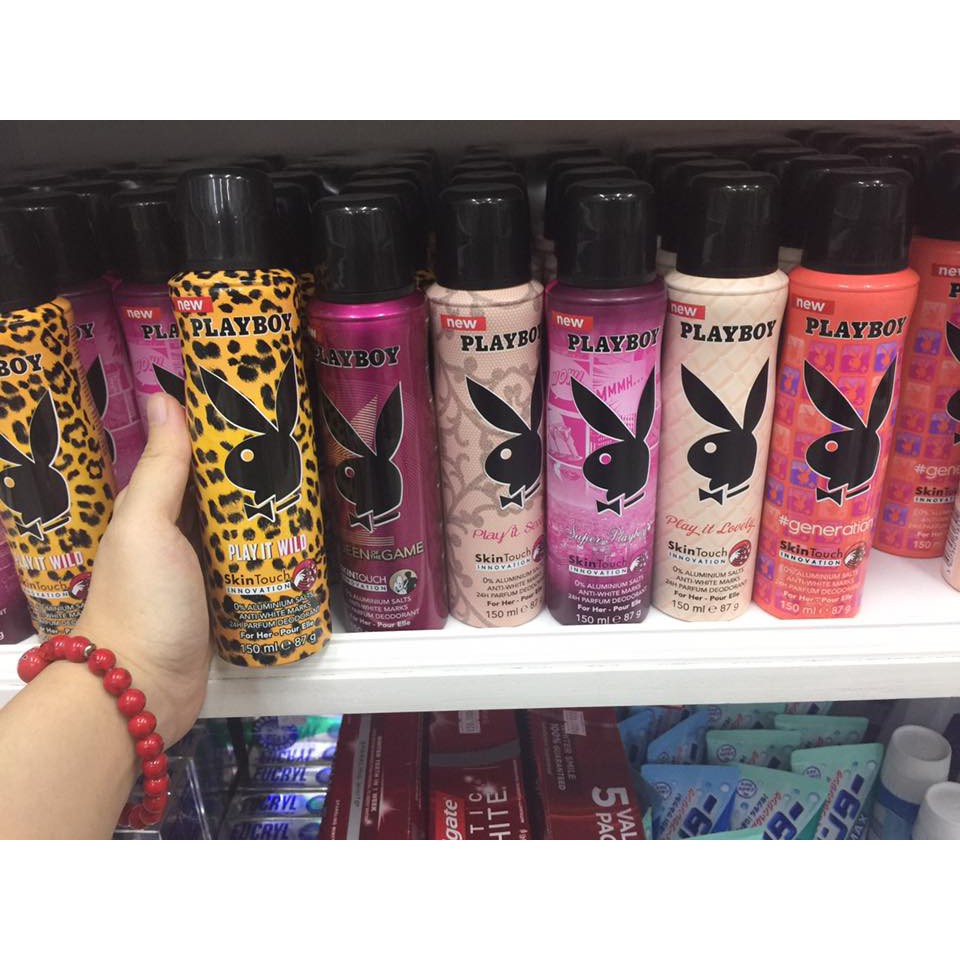 Xịt khử mùi toàn thân nữ Playboy 150ml.