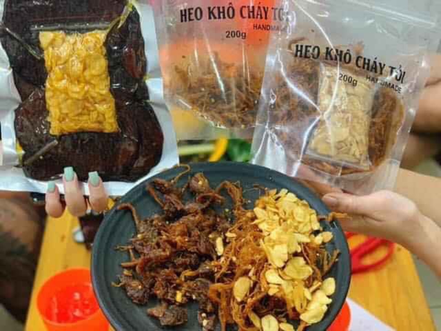 Heo khô cháy tỏi handmade 86k/ gói 200gr