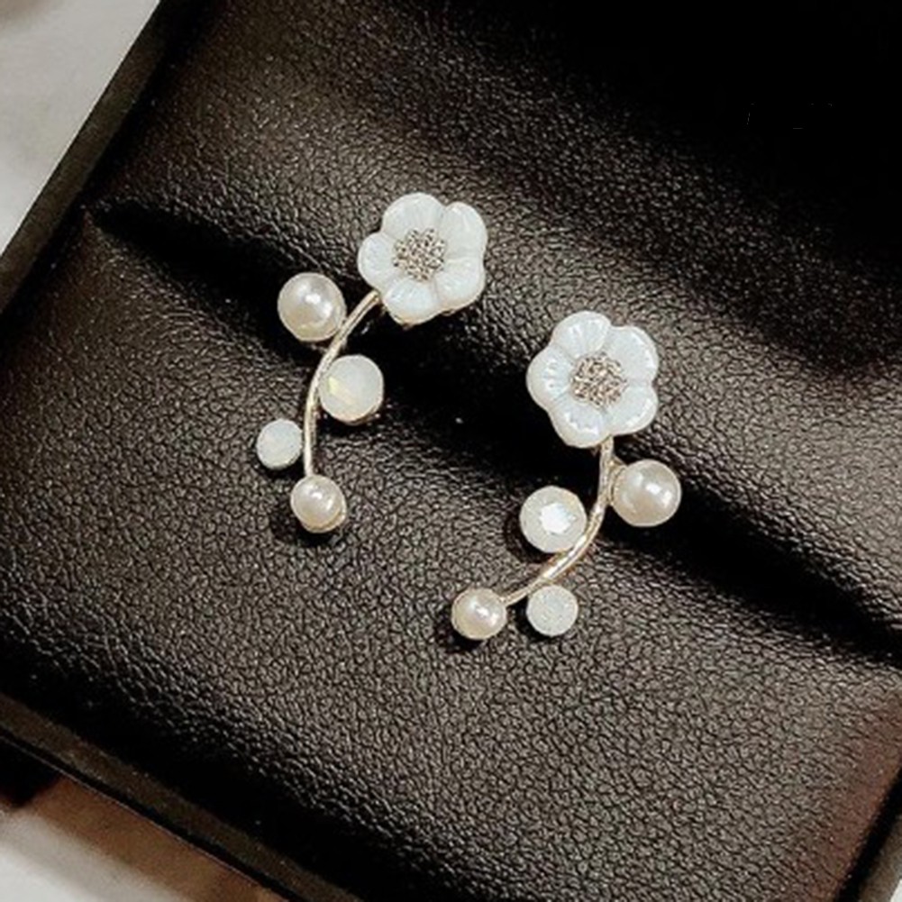 Bông tai hình hoa lá nhẹ nhàng thanh lịch cho nữ