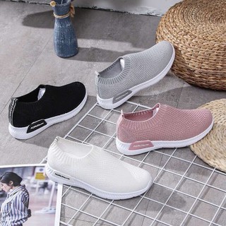 Giày sneaker nữ dtgh