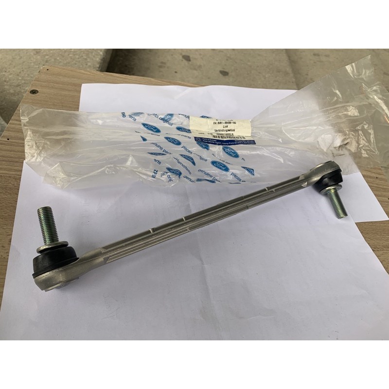 Rotuyn  cân bằng trước Ford EcoSport