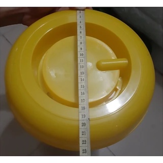BÌnh đựng nước cho gà