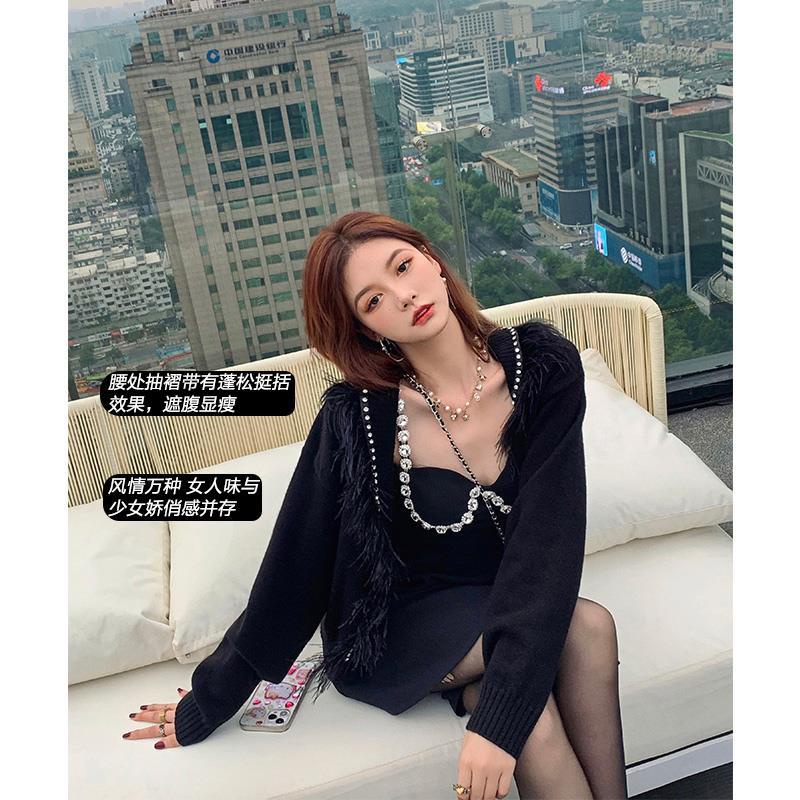 Đầm hai dây ôm eo thời trang mùa thu sang trọng dành cho nữ 2021