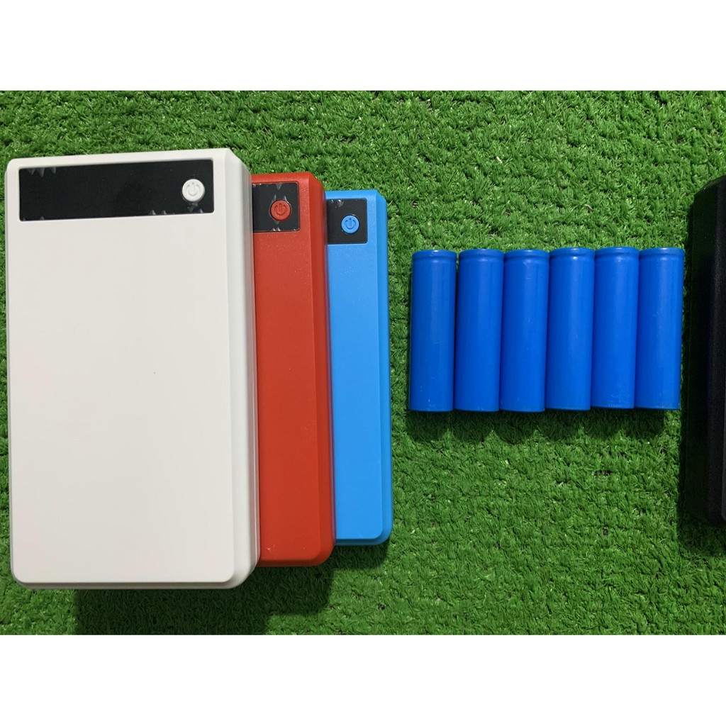 Box sạc dự phòng 6 cell LCD (dể dàng thay pin) + 6 cell 18650 2600 mAh mới 100% ,màu sắc tự chọn ( COMBO Giá Rẻ )