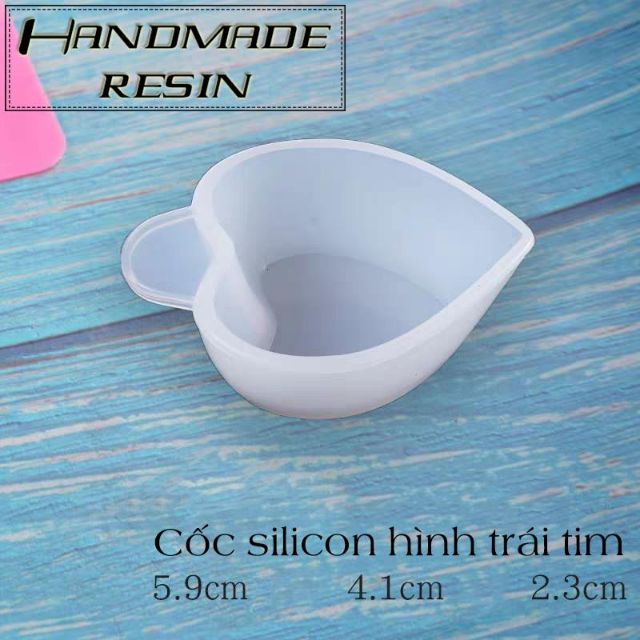 Cốc silicon hình Trái Tim