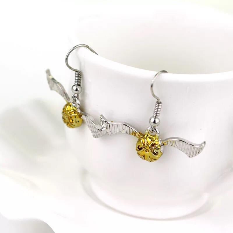 Khuyên tai trái banh Golden Snitch Quidditch