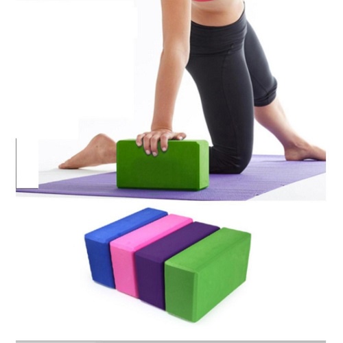 Gạch xốp EVA hỗ trợ tập luyện yoga tại nhà, giúp cơ thể uốn cong và mềm mại hơn