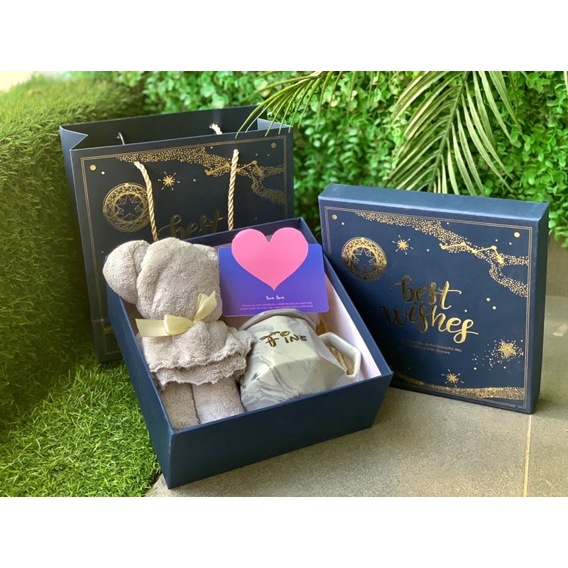 Bộ Cốc Bằng Sứ Sang Chảnh Kèm Khăn Tay Hình Gấu Dễ Thương