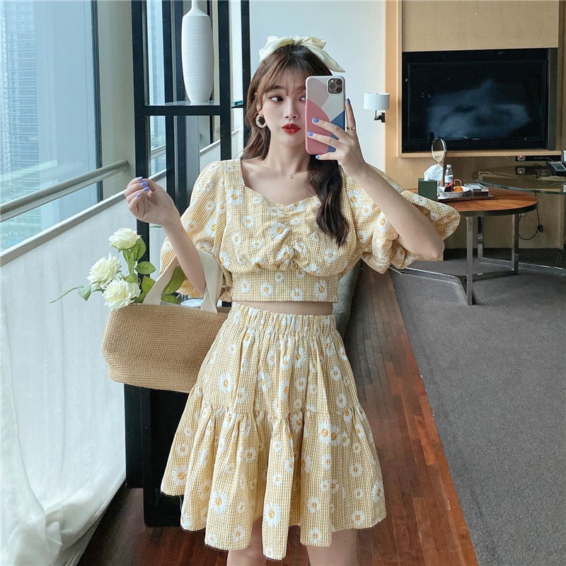 Set đồ áo croptop tay bồng + chân váy xòe Ulzzang dễ thương ♡🌼