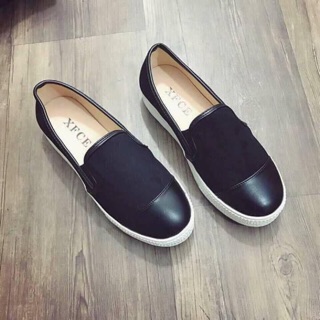 Giày slip on