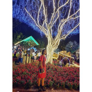 đầm đỏ sang chảnh