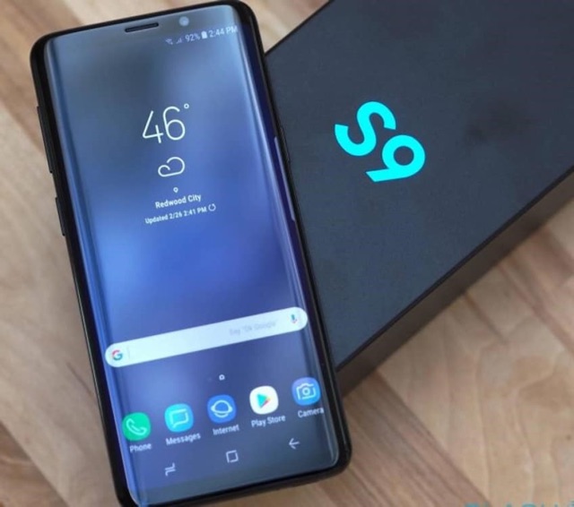 Điện Thoại Samsung Galaxy S9 Fullbox Bản Quốc Tế Mỹ 64GB/ram 4GB || Cấu Hình Khủng với Chip Snap 845 Mạnh mẽ, Ổn định