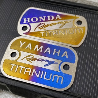 nắp bình dầu titan gắn xe máy