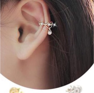 Khuyên kẹp vành nhiều kiểu mẫu
