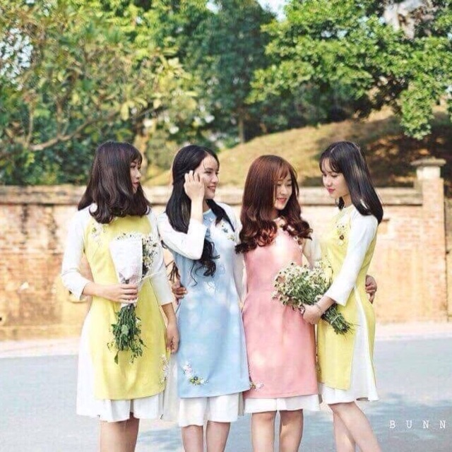 Sét Áo Dài Cách Tân Kèm Chân Váy Siêu Hot