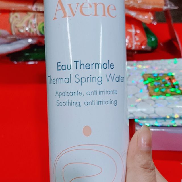 Xịt khoáng AVENE EAU THERMALE