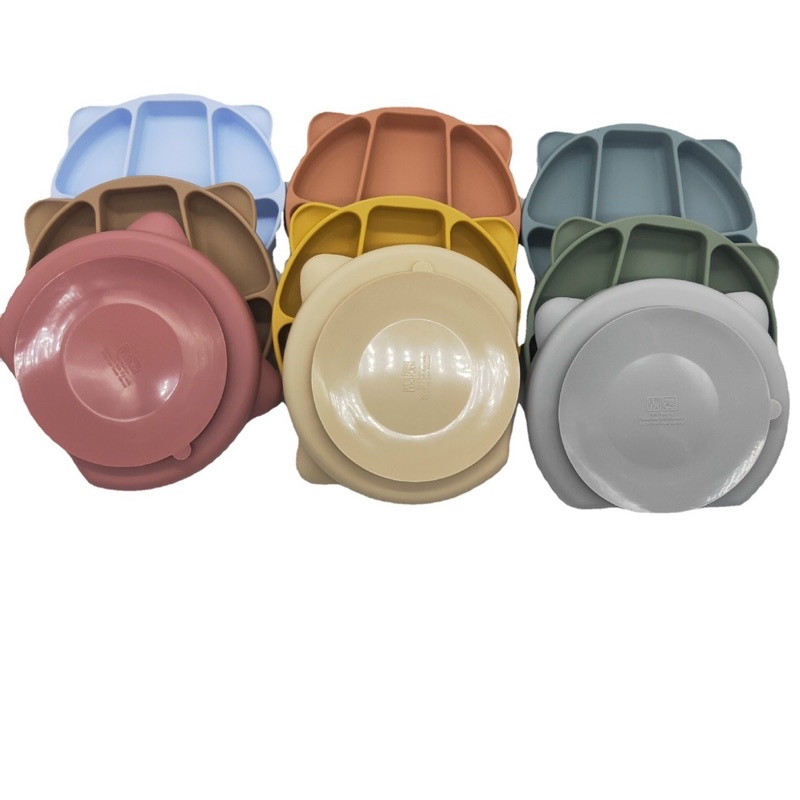 Khay silicon hình tai gấu 4 ngăn có đế chống đổ chống trượt cho bé