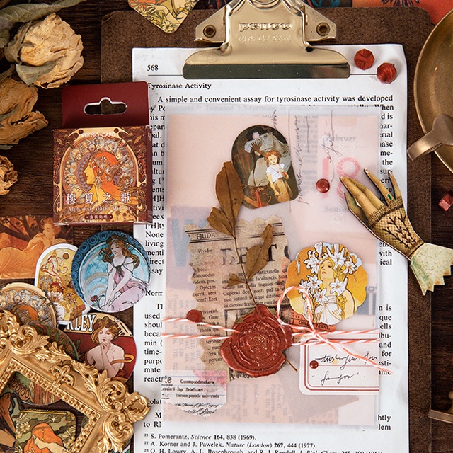 Bộ 46 Thẻ Dán Hình Nhân Vật Maria Mucha Phong Cách Retro