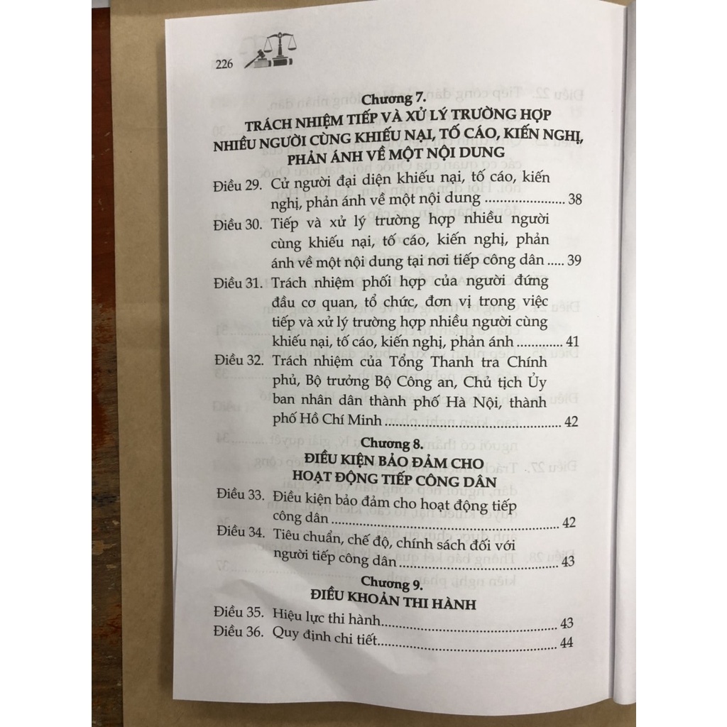 Sách Luật tiếp công dân và Văn bản hướng dẫn thi hành