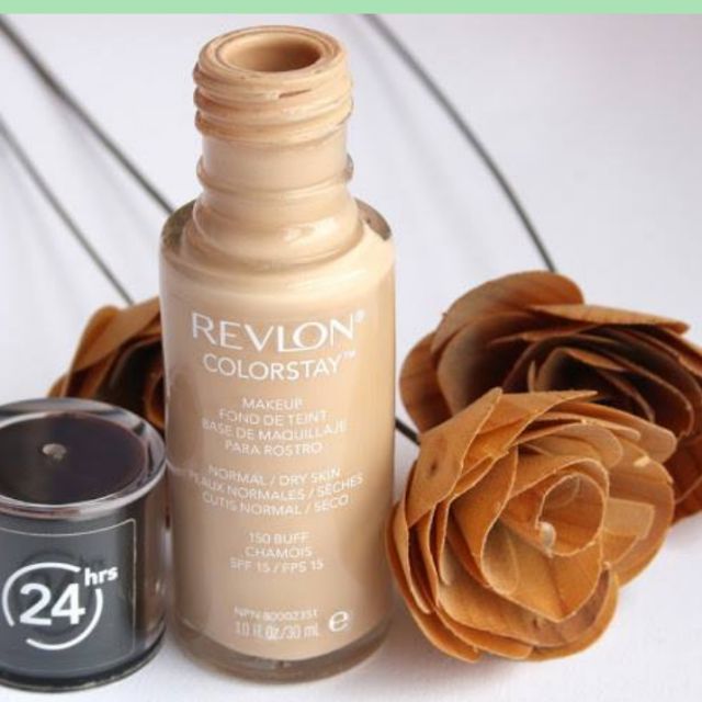 Kem nền Revlon Mỹ