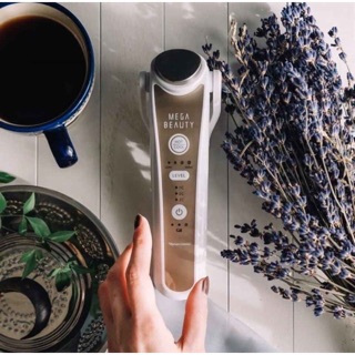 MÁY NÂNG CƠ TRẺ HOÁ  DA VÀ SE NHỎ LỖ CHÂN LÔNG