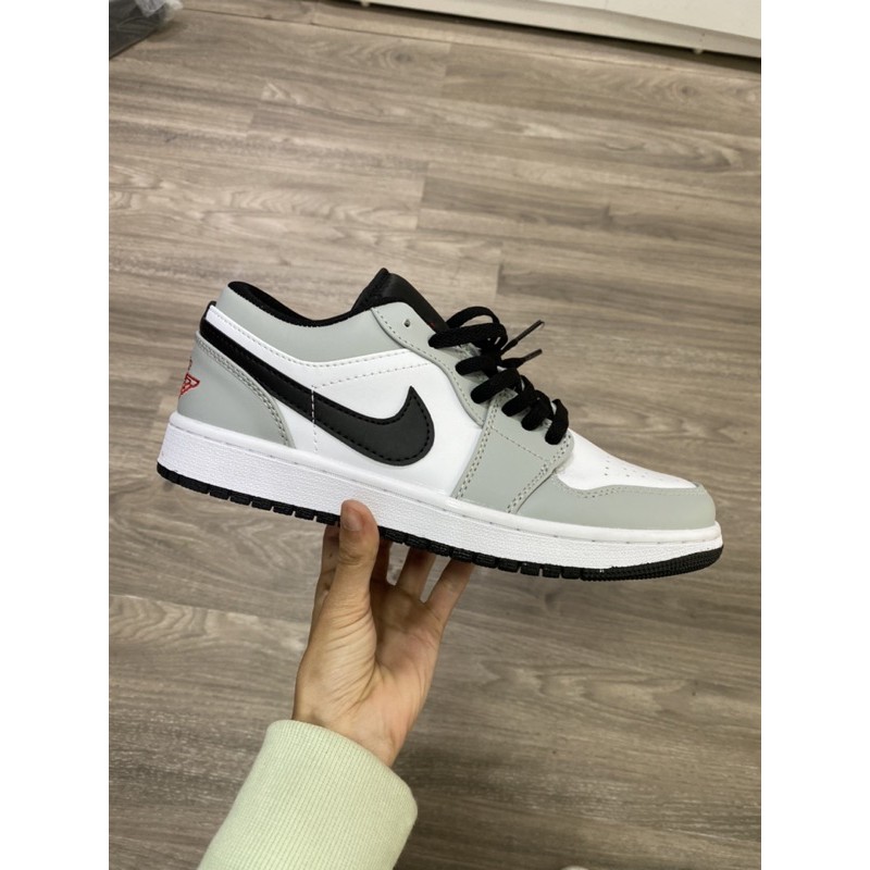 giày thể thao gray smoke cổ thấp