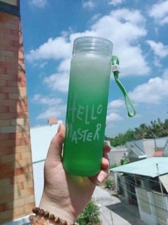 Bình nước thủy tinh siêu xinh