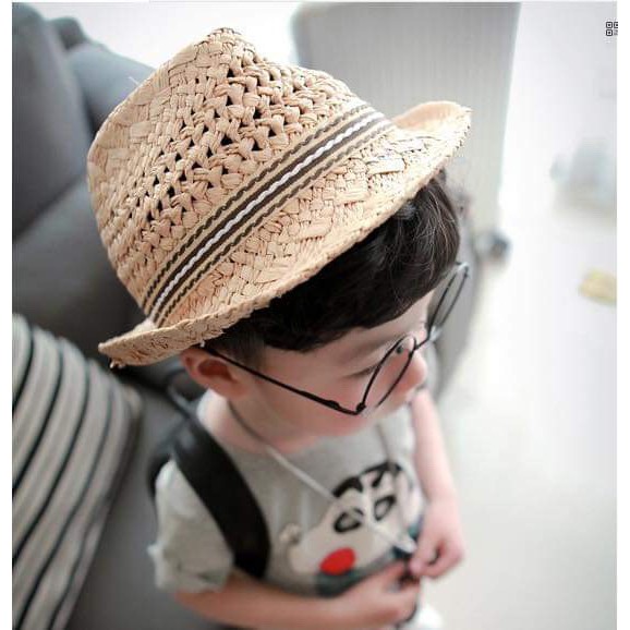 Mũ bé trai mũ đi biển mũ cói đi biển bé trai 3 -10 tuổi thích hợp cho bé đi biển, đi chụp ảnh
