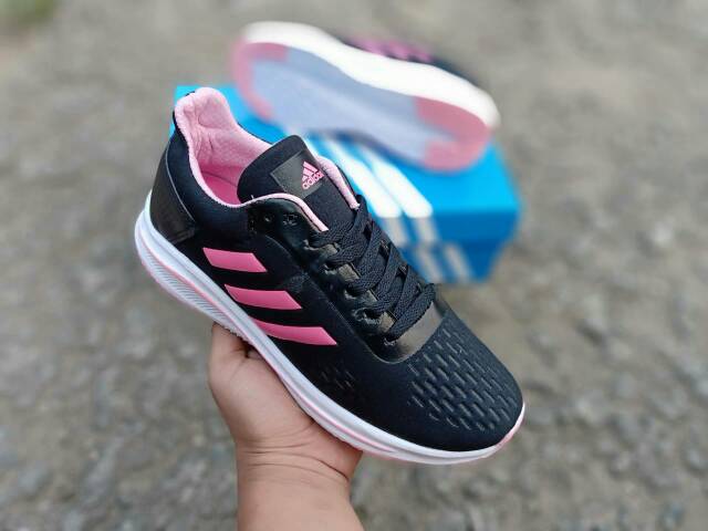 Giày Thể Thao Chạy Bộ Adidas Thời Trang Năng Động Cho Nữ