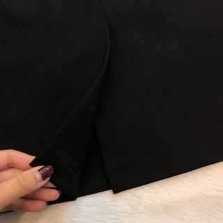 CHÂN VÁY BÚT CHÌ KÈM BELT
