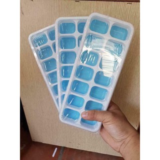 Combo 2 Khay Đá Có Nắp Đậy Silicon